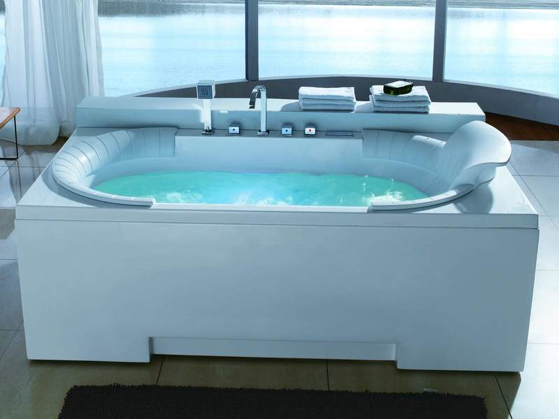 Гидромассажная ванна Sunrans SR5D025 (рис.1)