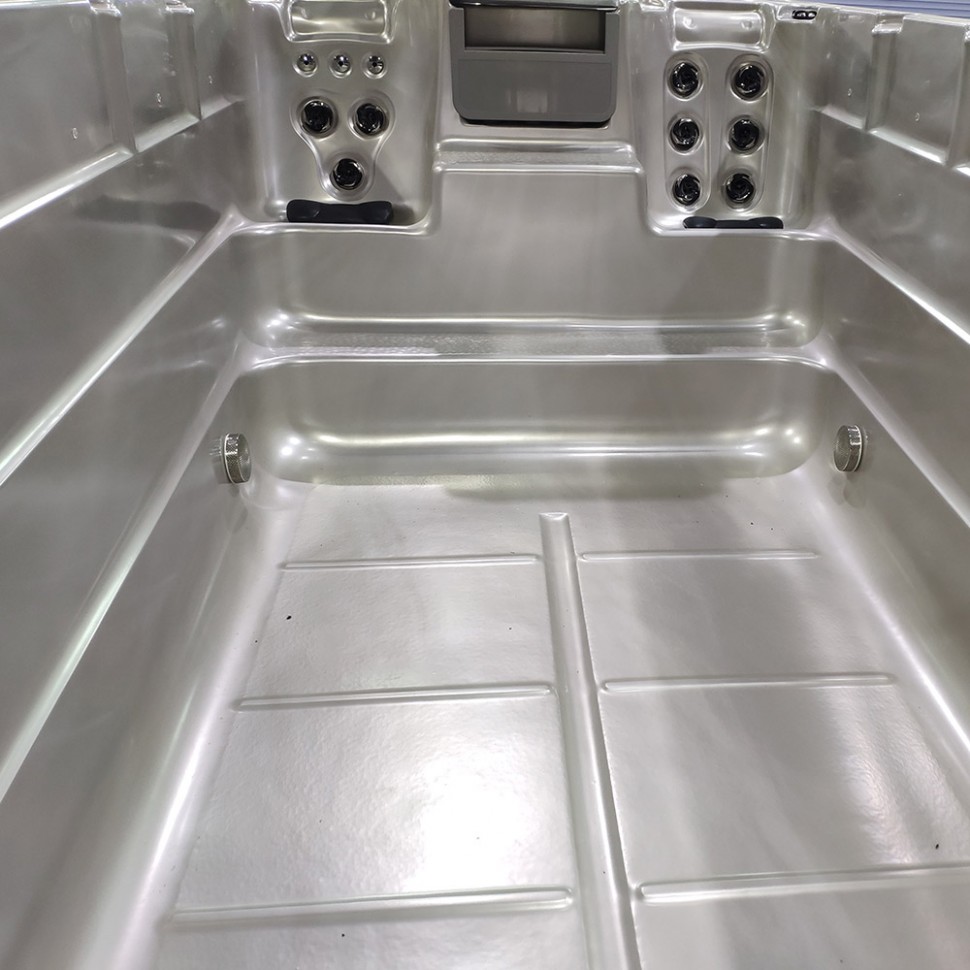 Готовый СПА бассейн с противотоком Bigeer Леоне (рис.3) Готовый СПА бассейн с противотоком Bigeer Леоне (рис.3)