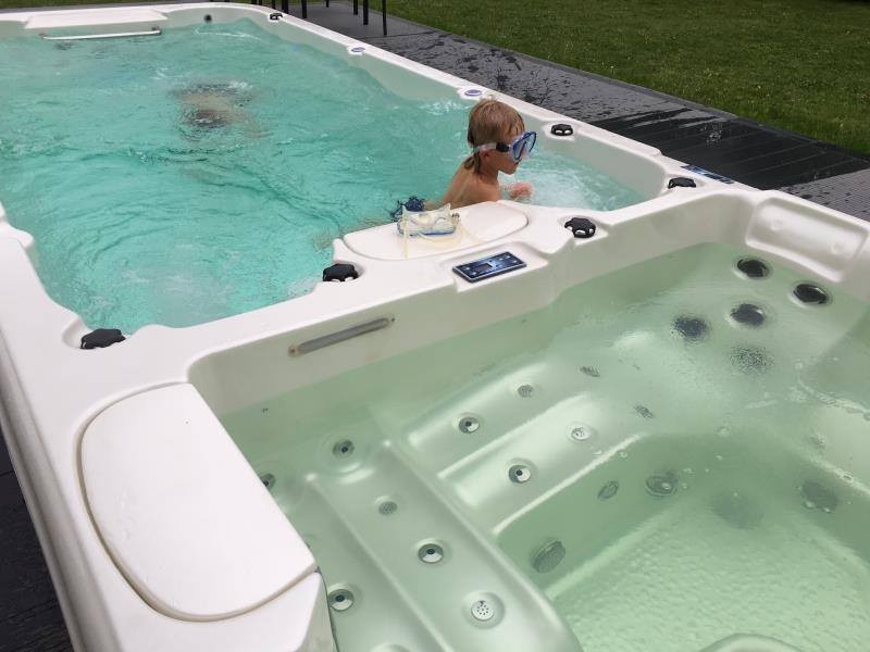 Готовый СПА бассейн с противотоком Bigeer Леоне (рис.4) Готовый СПА бассейн с противотоком Bigeer Леоне (рис.4)